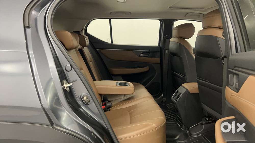 Honda Elevate Zx Mt, 2024, Petrol