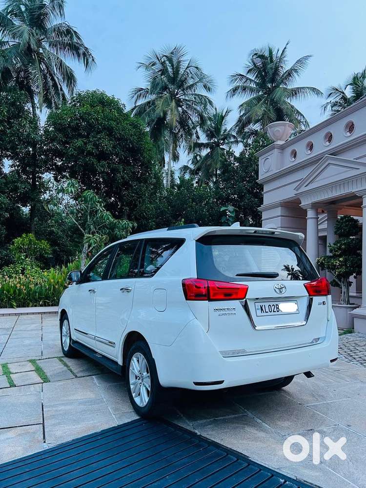 Toyota Innova Crysta 2.8z Automatic, 2019, Diesel