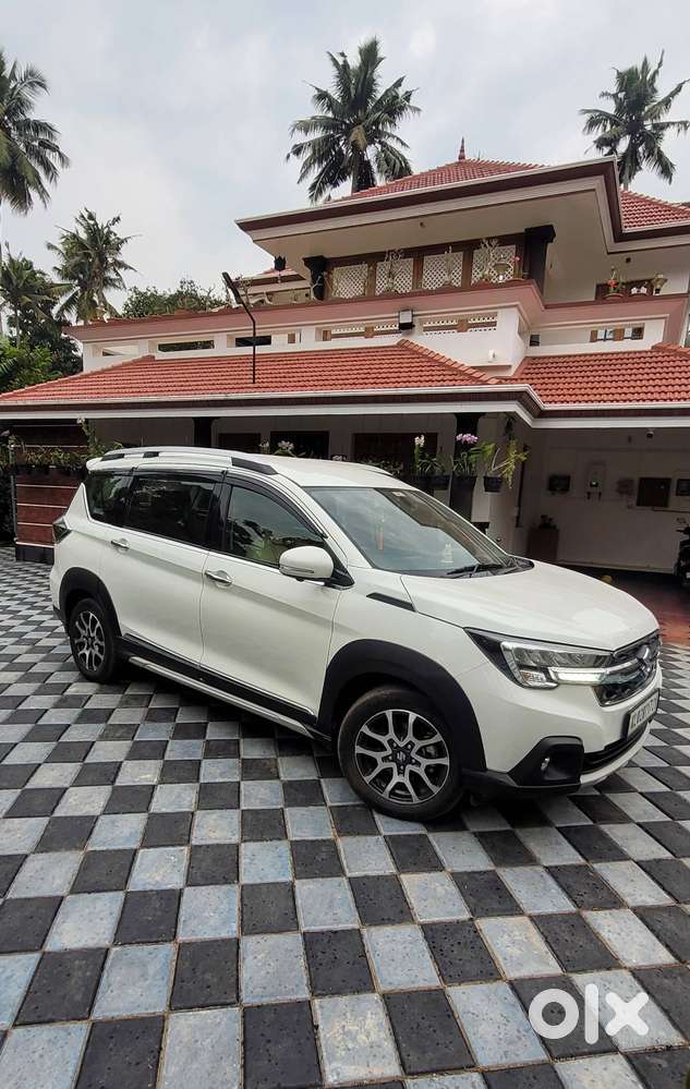 Xl6 Alpha Automatic (top Variant) Pearl White