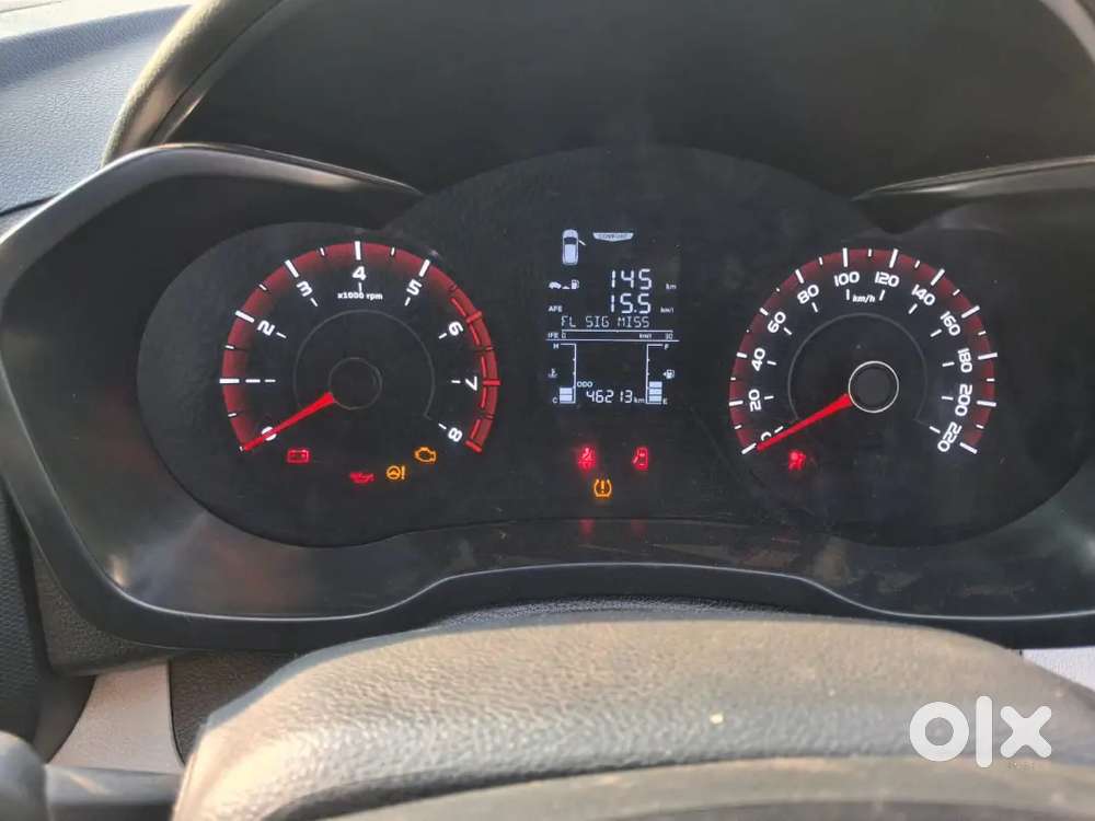 Mahindra Xuv300 2023 Petrol 46000 Km Driven