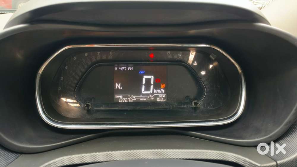 Tata Nexon 1.2 Revotron Xma Amt (s), 2022, Petrol