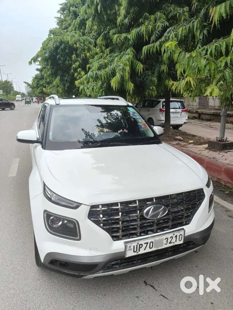 Hyundai Venue 2020 Sx 1.5 1st Owner
