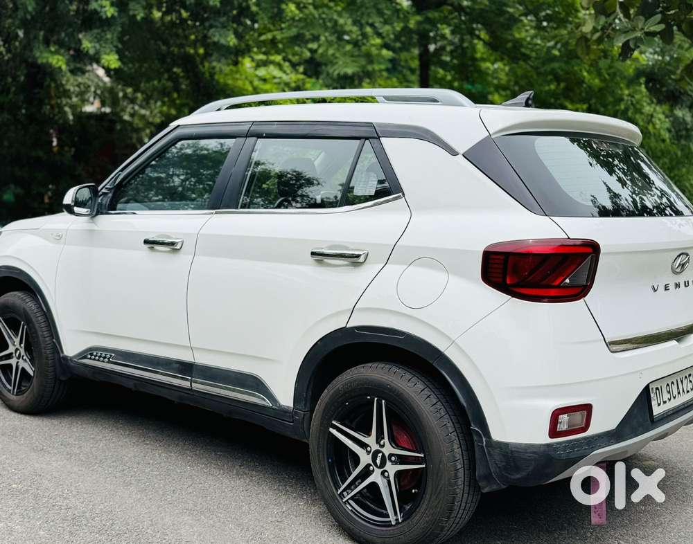 Hyundai Venue S 1.2 Petrol, 2022, Petrol
