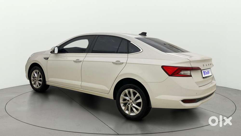 Skoda Slavia 1.0 Ambition Tsi At, 2023, Petrol