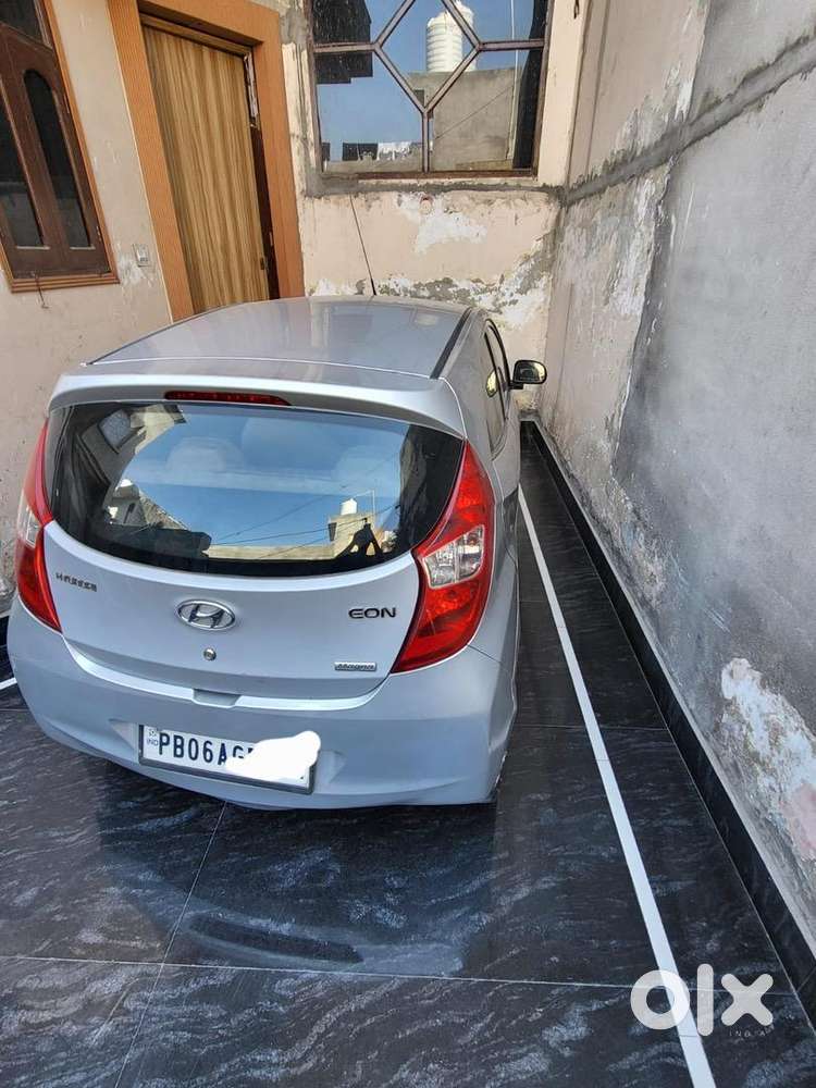 Hyundai Eon 2016 Petrol 72000 Km Driven