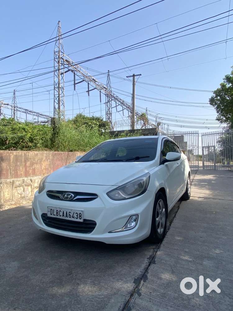 Hyundai Fluidic Verna 2012 Petrol Well Maintained