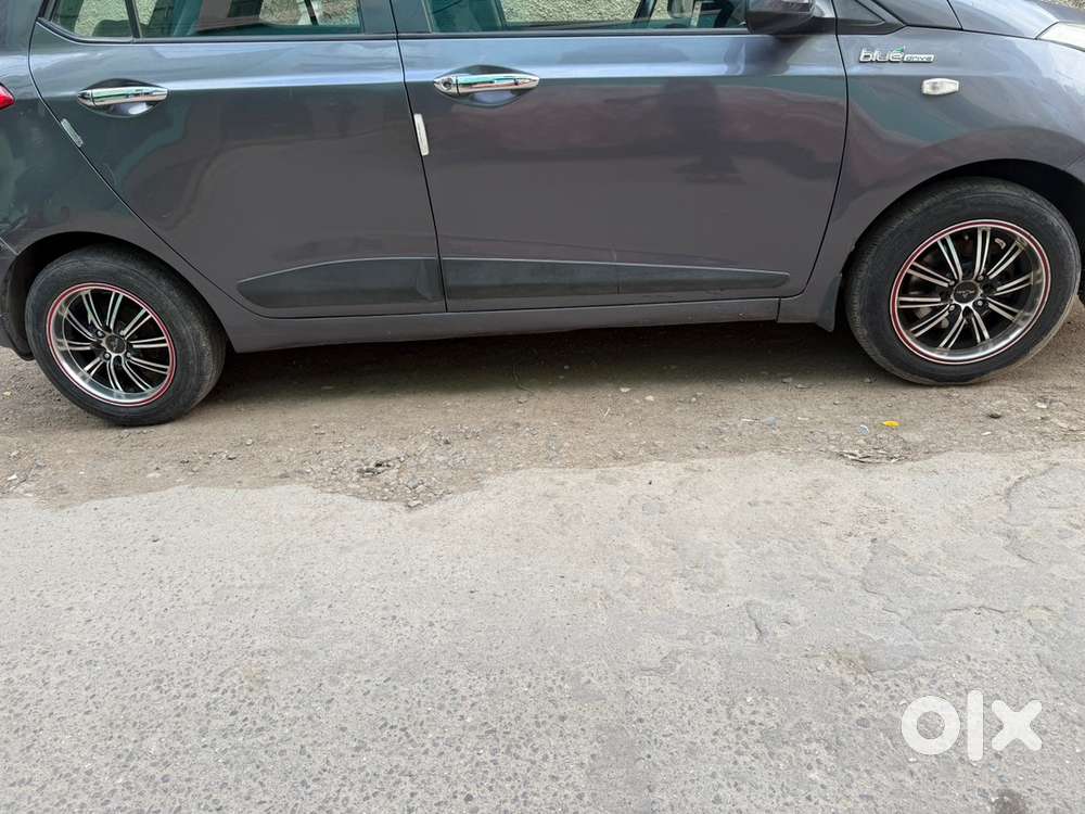 Hyundai Grand I10 Magna 2015  Petrol + Lpg Varient