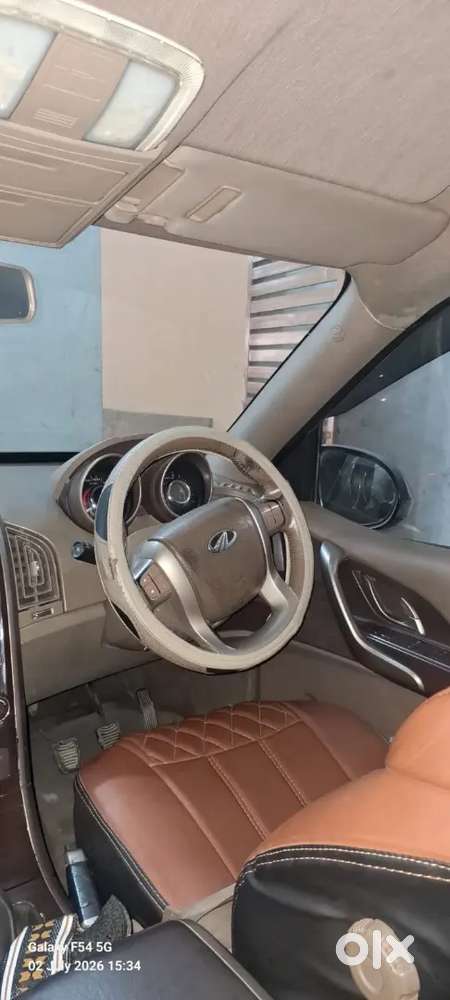 Mahindra Xuv500 W8 2014 Year