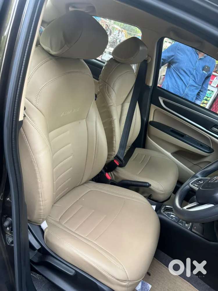 Brand New Seat Covers And Floor Mats For Honda Amaze