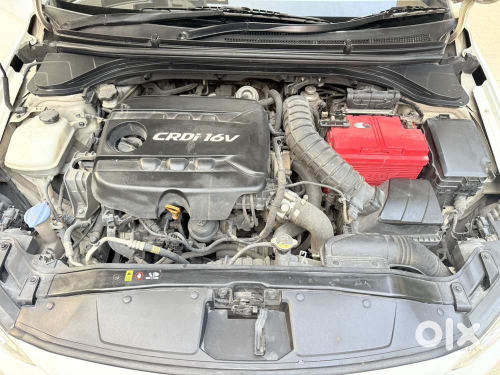 Hyundai New Elantra [2016-2019] 1.6 Crdi Sx (o) Mt, 2018, Diesel