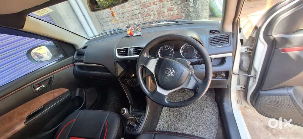Maruti Suzuki Swift 2015 Diesel 220000 Km Driven