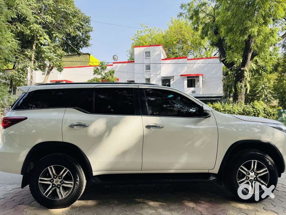 Toyota Fortuner 2.7 2wd At, 2019, Petrol