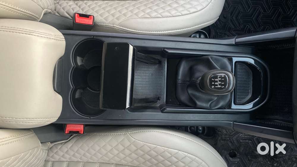 Tata Safari 2.0 Kryotec Xm, 2023, Diesel