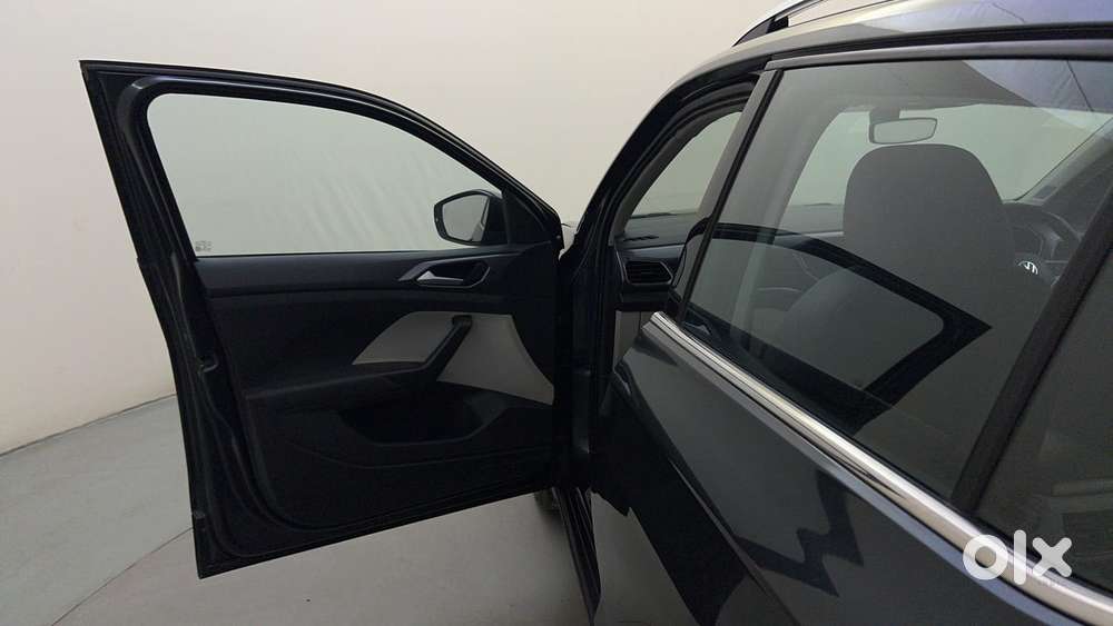 Volkswagen Taigun Topline 1.0 Tsi At (electric Seats), 2022, Petrol