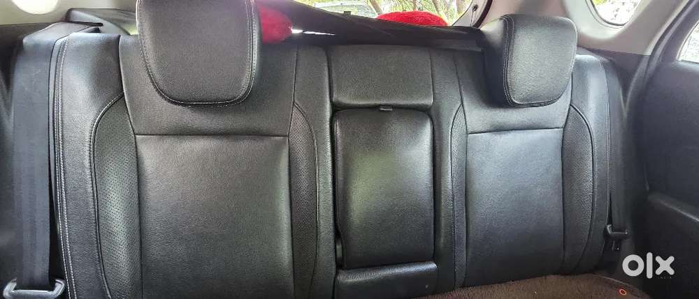 Maruti Suzuki S-cross 2017 Diesel Well Maintained