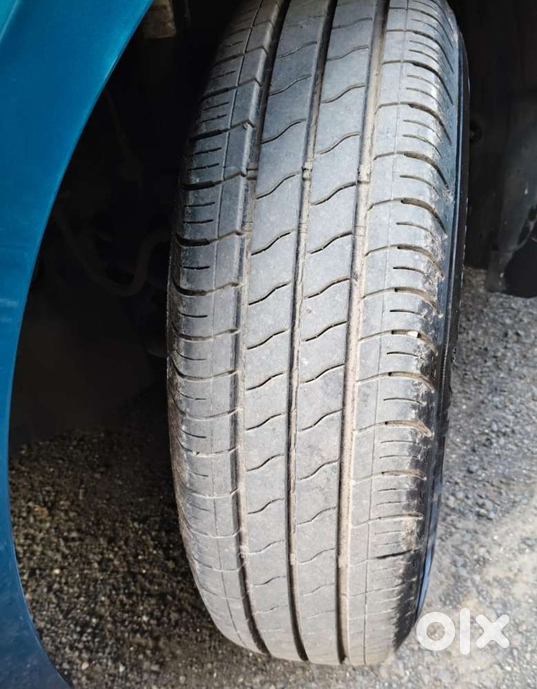 Maruti Suzuki Dzire 1.2 Zxi, 2013, Petrol