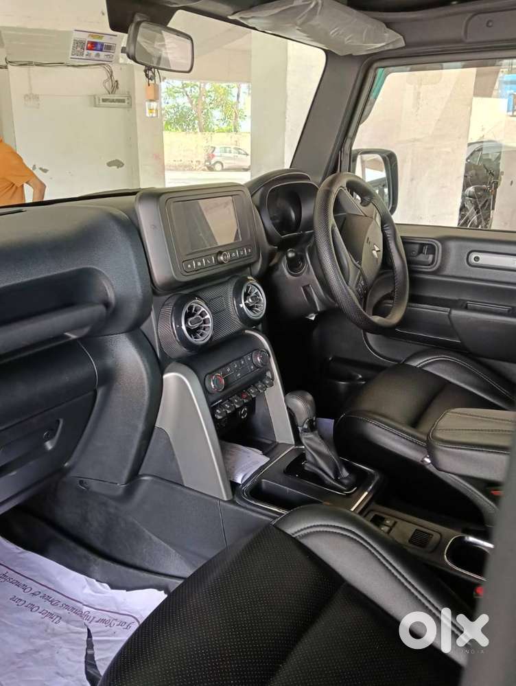 Mahinda Thar Automatic - Pertol