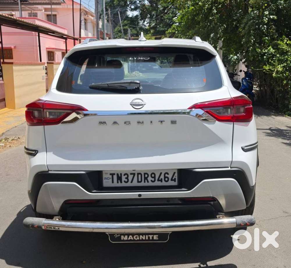 Nissan Magnite 1.0 Xv, 2023, Petrol