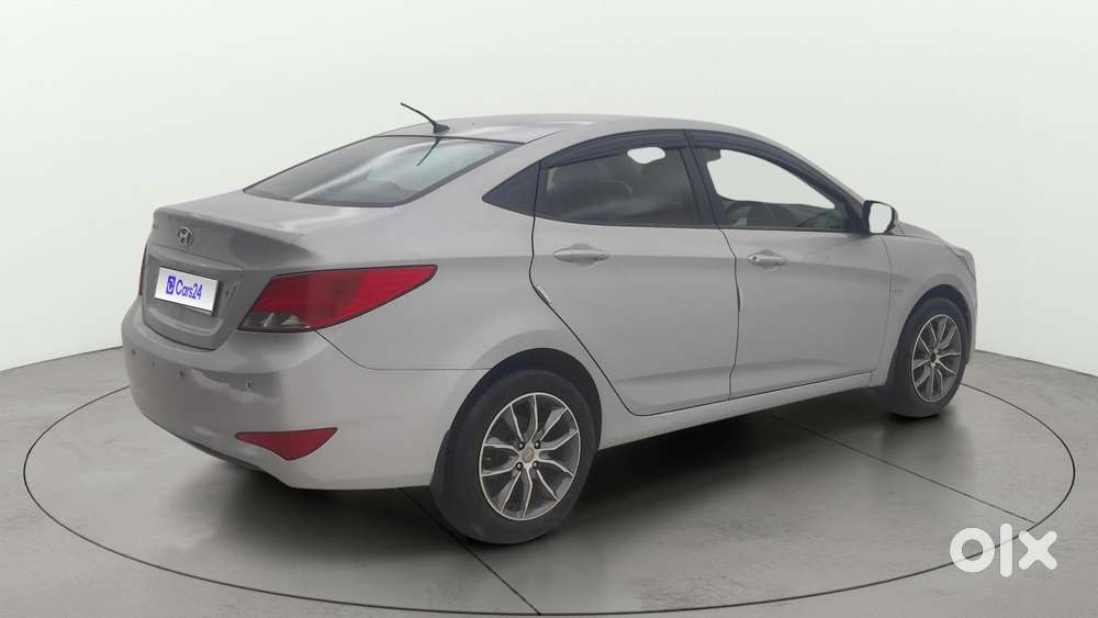 Hyundai Verna 1.4 Vtvt, 2015, Petrol