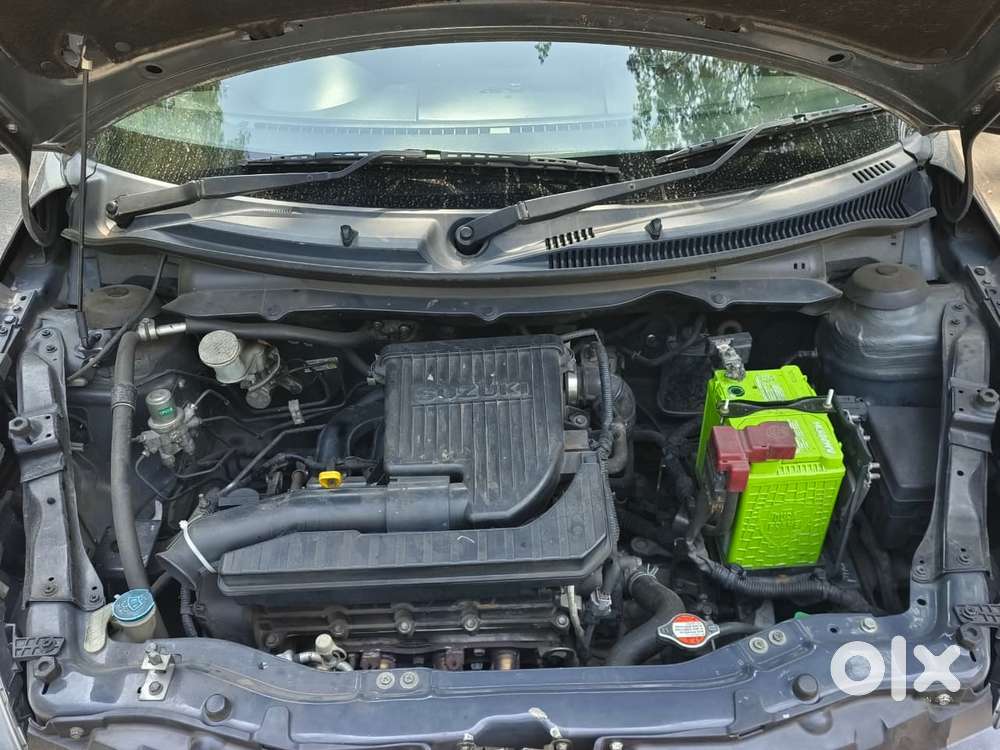 Maruti Suzuki Swift Vxi 1.2 Abs Bs-iv, 2015, Petrol
