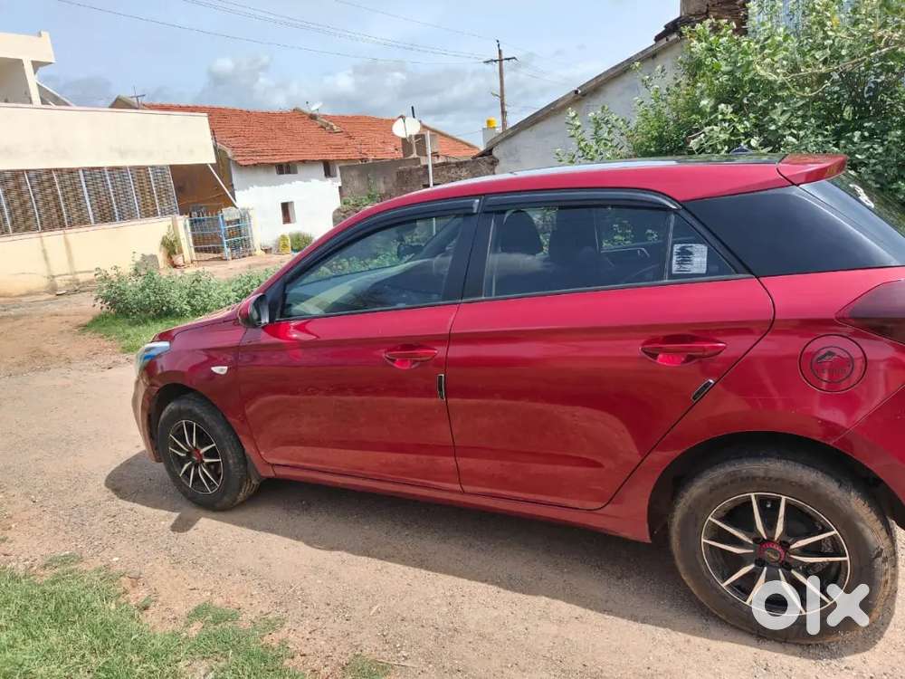 Hyundai I20 2020 Petrol 60000 Km Driven, Excellent Condition