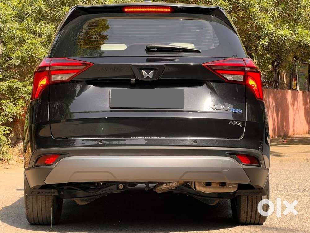Mahindra Xuv700 2.0 Ax 7 Petrol At Str, 2025, Petrol