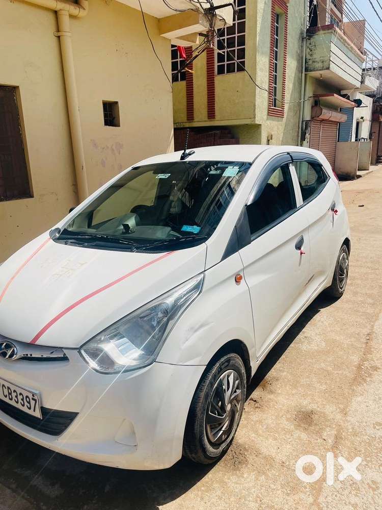 Hyundai Eon 2016 Petrol Well Maintained
