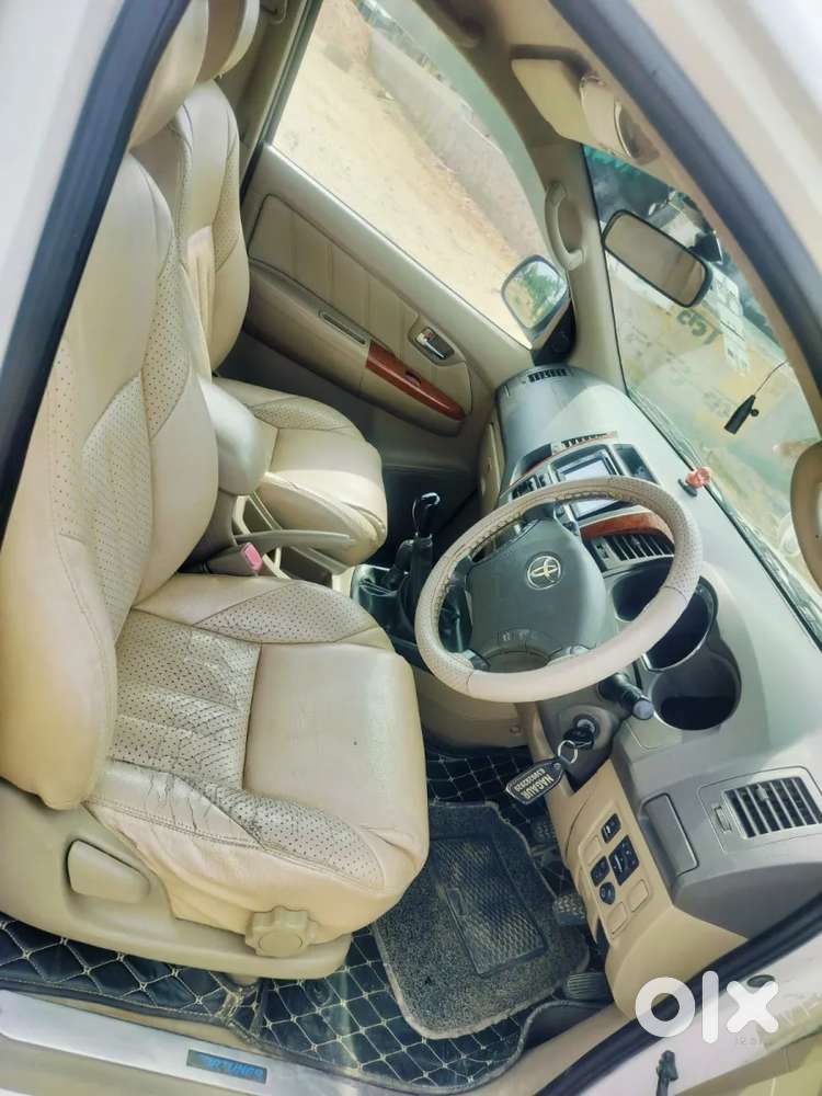 Maruti Suzuki Ertiga, 2023, Cng & Hybrids