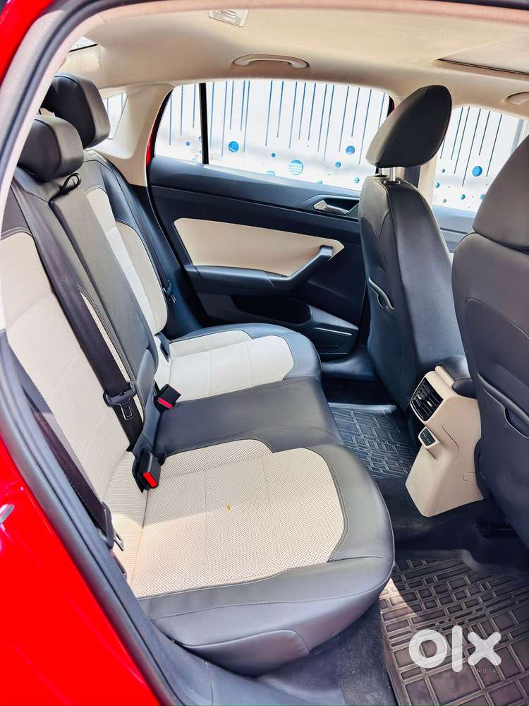Skoda Slavia 1.0 Tsi Style At, 2023, Petrol