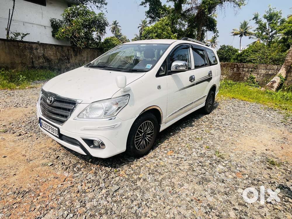 Toyota Innova 2.5 G (diesel) 7 Seater, 2015, Diesel