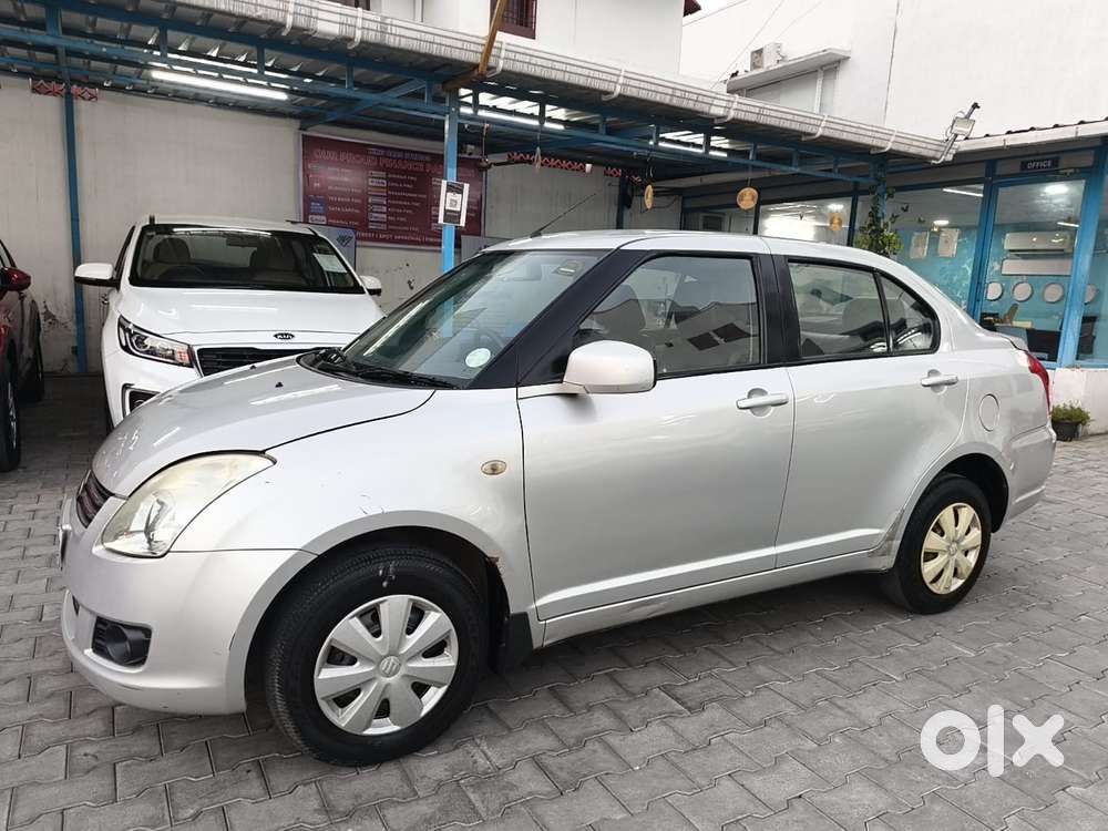 Maruti Suzuki Swift Dzire Vxi, 2011, Petrol