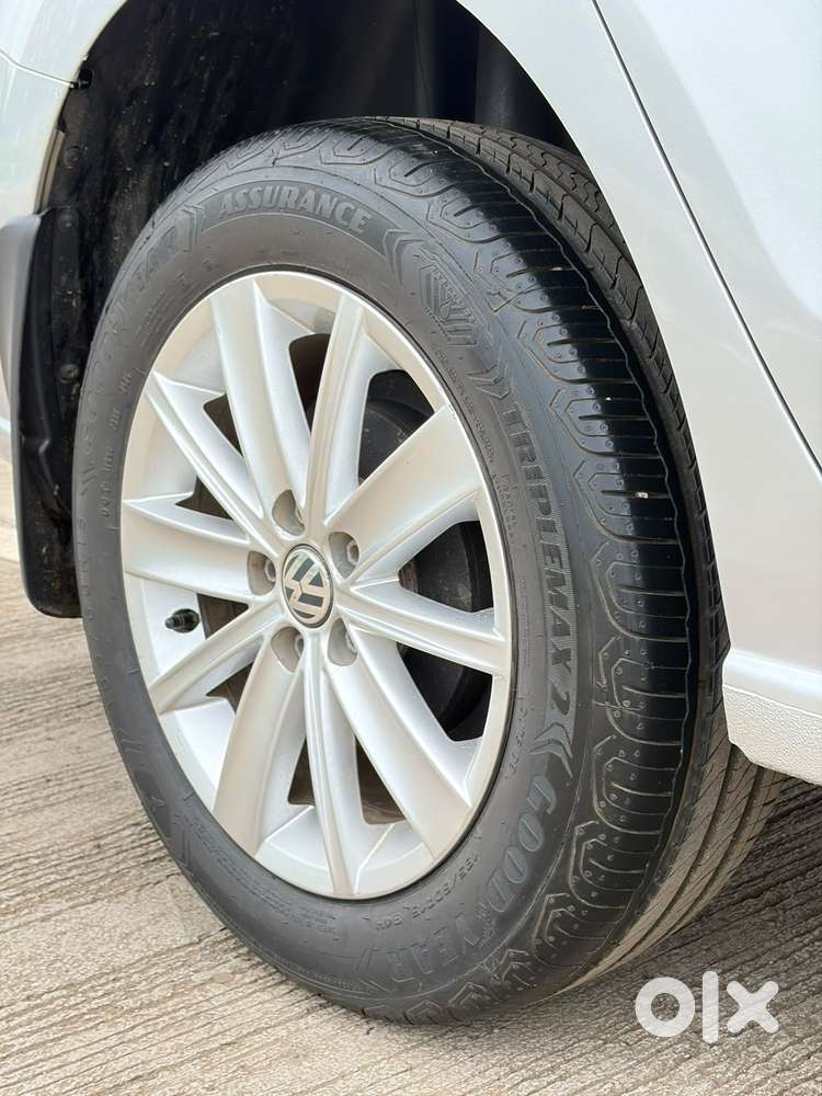 Volkswagen Vento [ ] 1.6 Highline Plus, 2017, Petrol