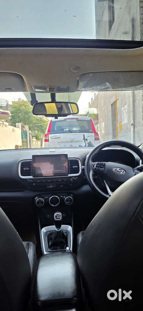 Hyundai Venue Diesel Car 2019