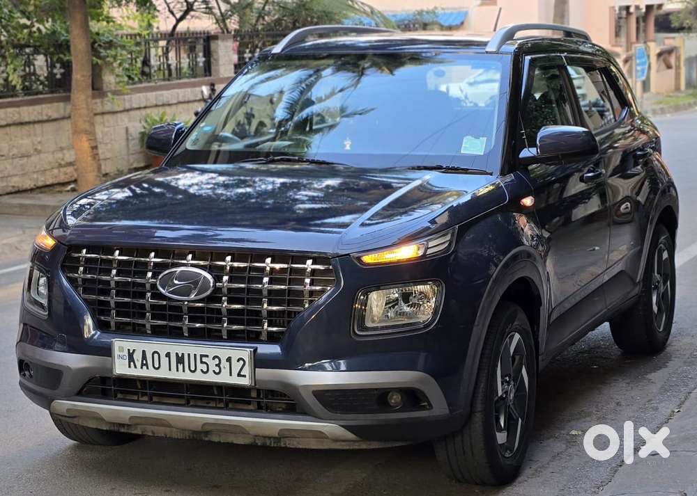 Hyundai Venue 1.2 S Plus, 2020, Petrol