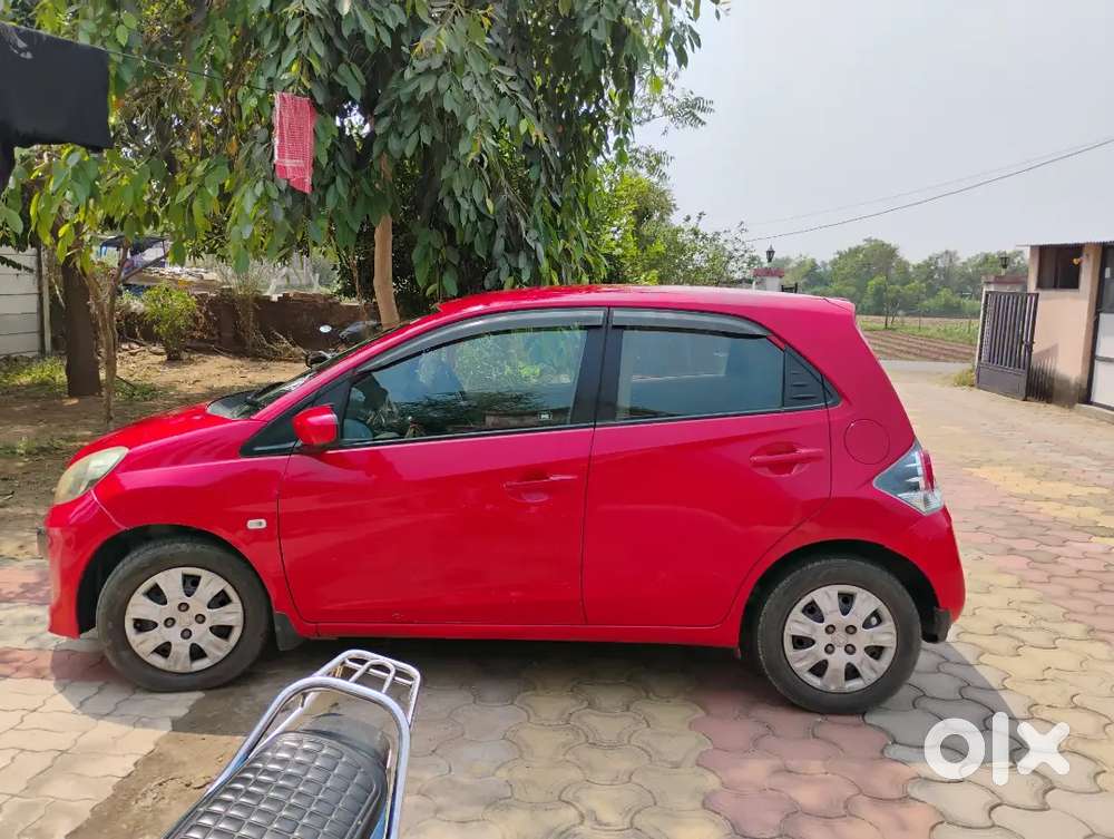 Honda Brio 2012