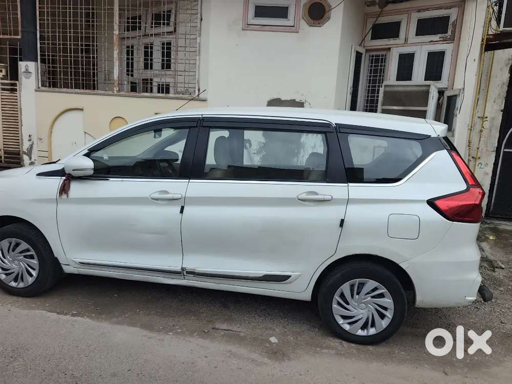 Maruti Suzuki Ertiga Vxi 2022