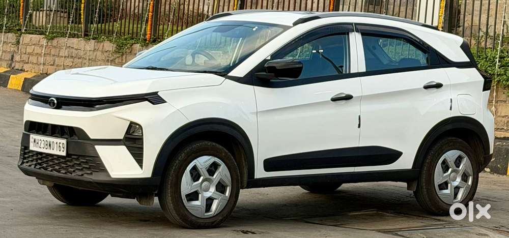 Mahindra Xuv500 W11 Option, 2018, Diesel