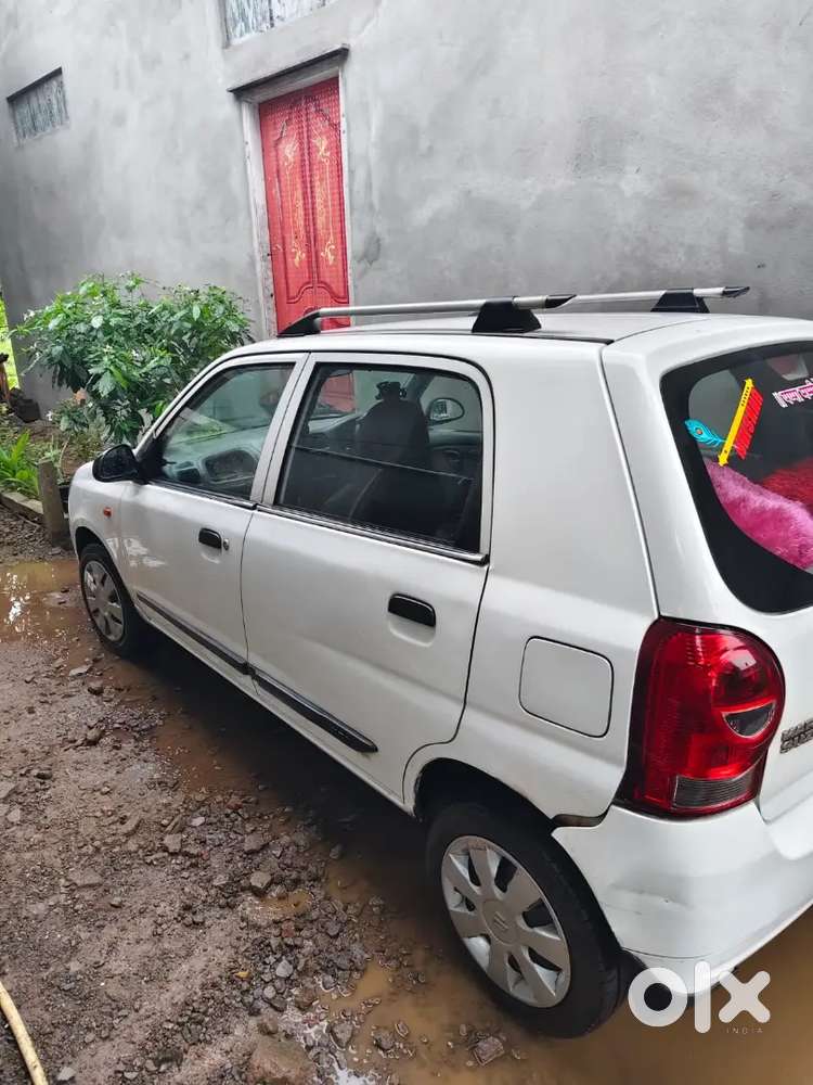 Well Maintained Maruti Alto K10 (2012)  Pure Petrol  Long Insurance!