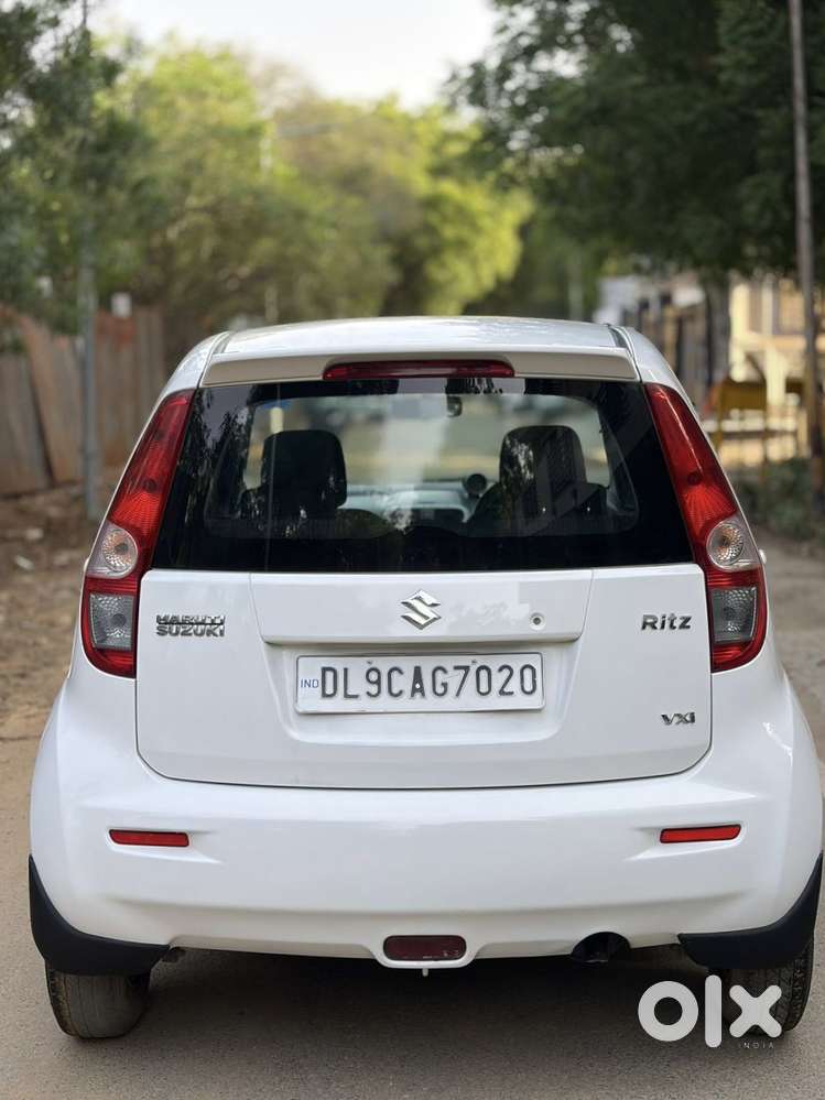 Maruti Suzuki Ritz Vxi, 2013, Petrol
