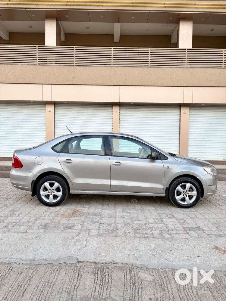 Skoda Rapid 1.5 Tdi Elegance, 2015, Diesel
