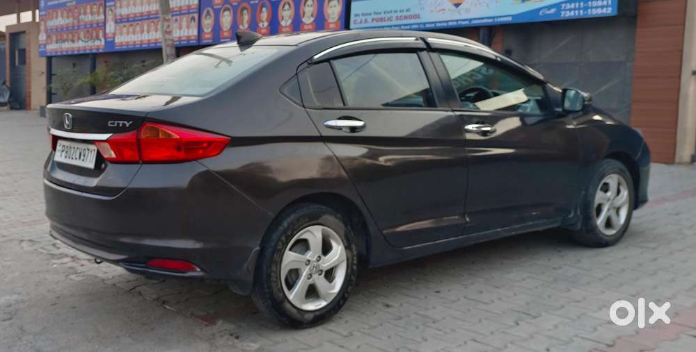 Honda City V Mt Exclusive, 2016, Diesel