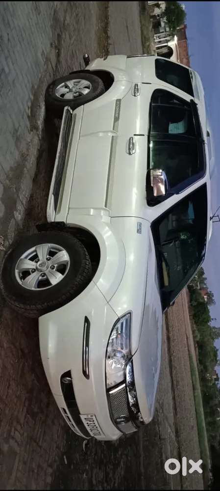 Tata Safari Storme 2014 Diesel Variant