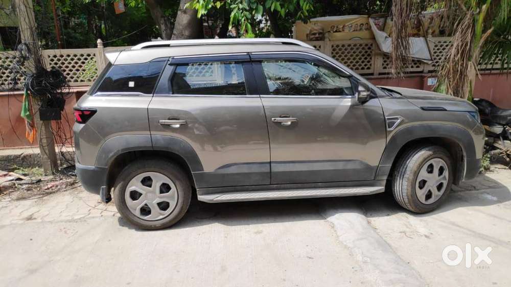 Maruti Suzuki Brezza 2023 Petrol Well Maintained