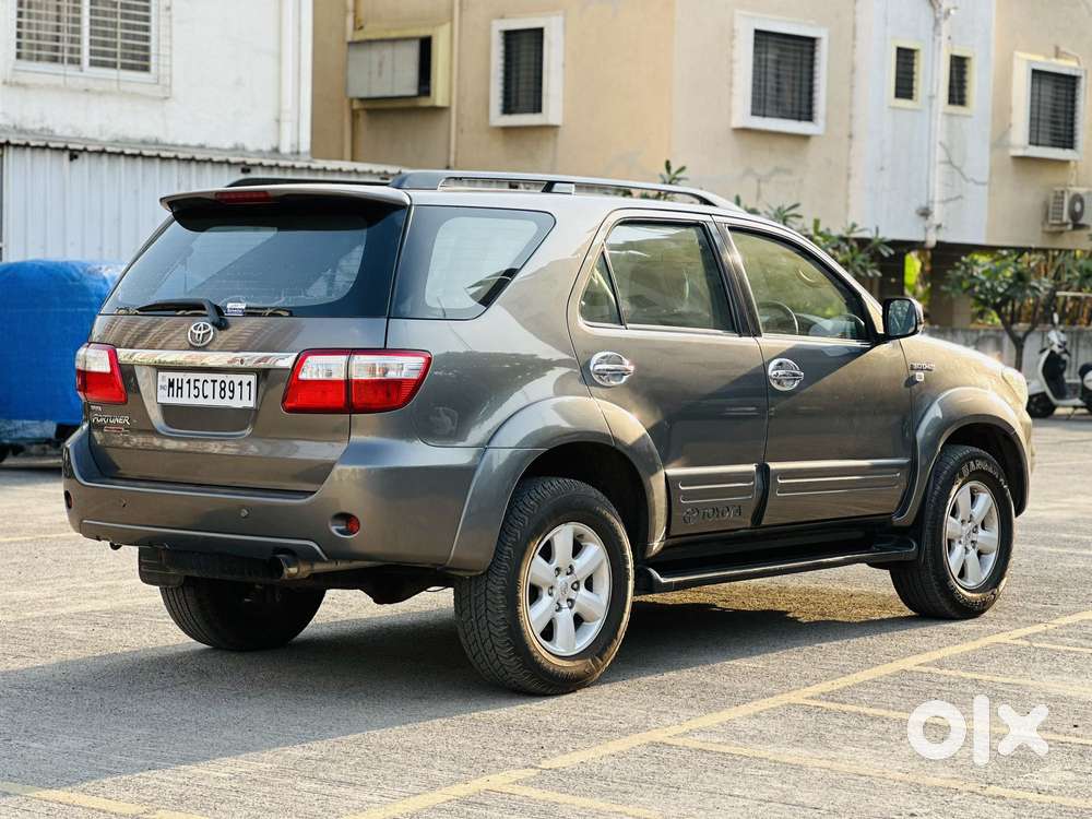 Toyota Fortuner 3.0 4x4 Manual, 2011, Diesel
