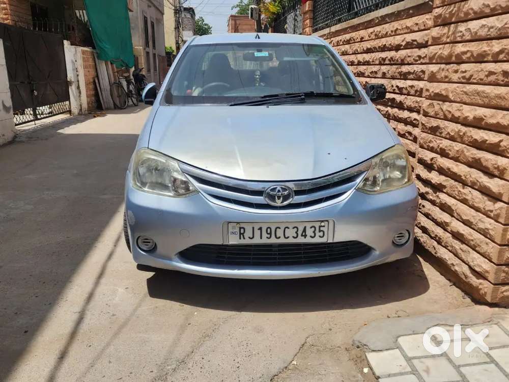 Toyota Etios 2011 Petrol Well Maintained