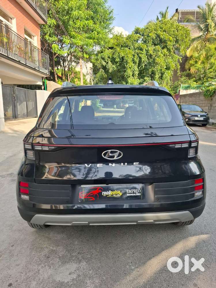 Hyundai Venue 1.2 S (o), 2025, Petrol
