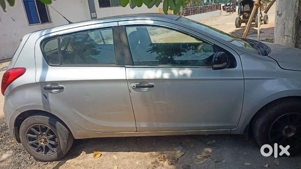 Hyundai I20 Sportz Diesel Car 2013