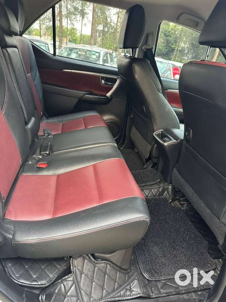 Toyota Fortuner Legender 4x2 At 2.8, 2024, Diesel