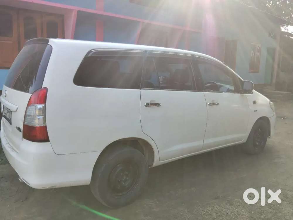 Toyota Innova 2016 Urgent Need
