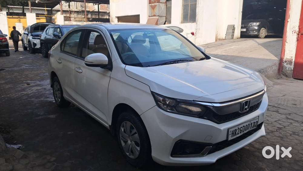 Honda Amaze Diesel 2018 Manual/ Well Maintained